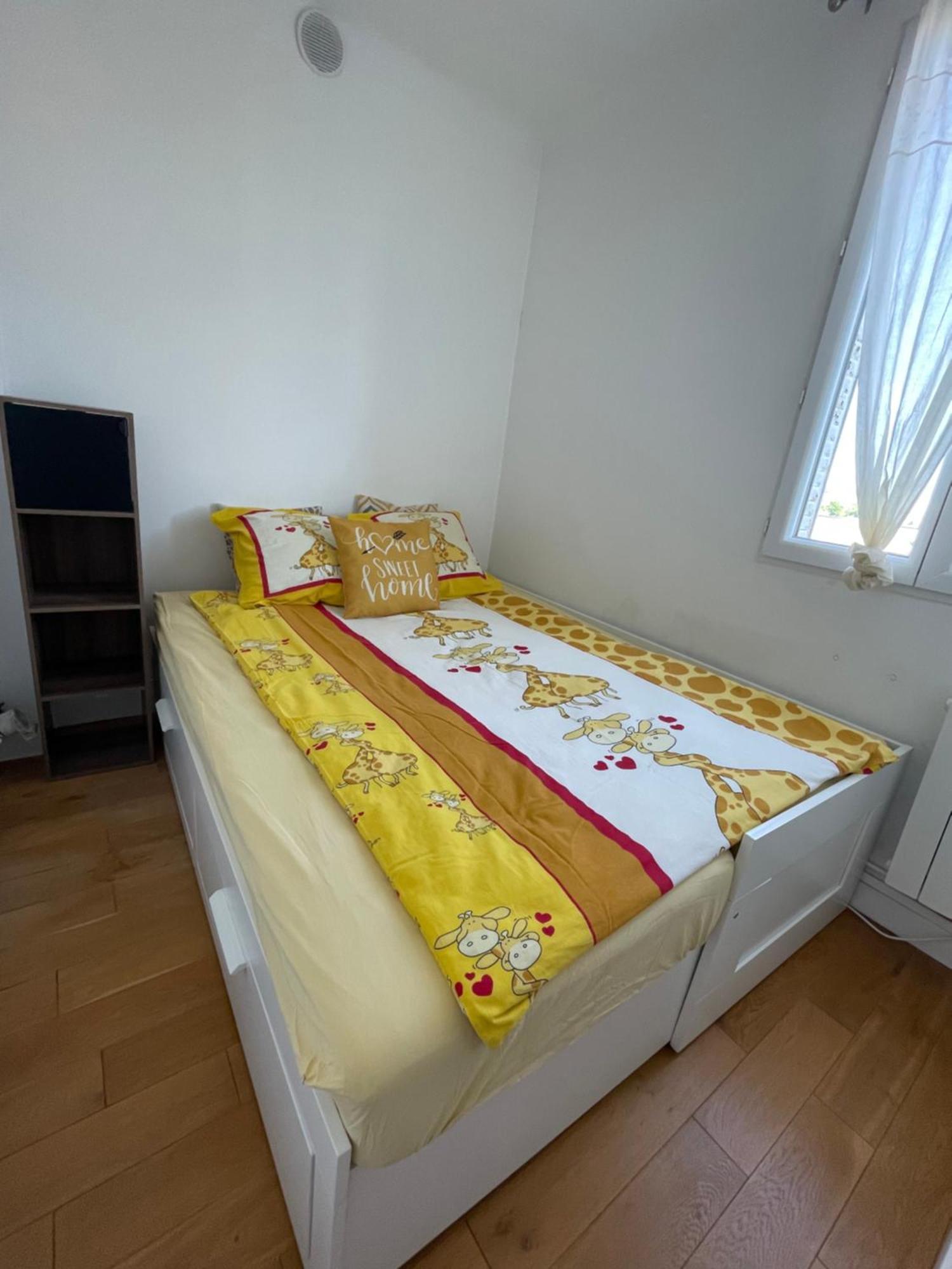 Appartement Vasil - Proche De Paris Villemomble Exterior foto